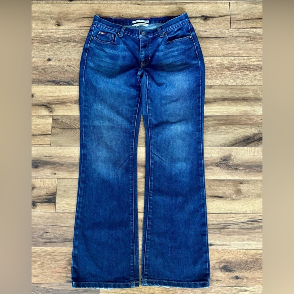 Y2K Tommy Hilfiger Low Rise Boot Cut Jeans Distressed Hems 32x32 Women’s 10 Boot